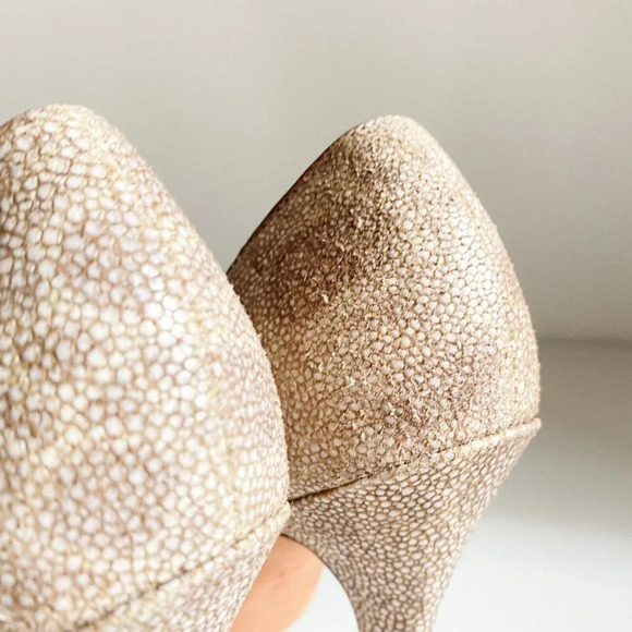 Jean-Michel Cazabat Light Beige  Stingray Skin Classic Round Toe Heels 39.5 - Picture 8 of 14
